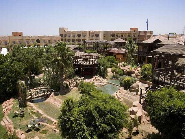 Swiss Inn Plaza Hotel 6th of October City Exterior foto